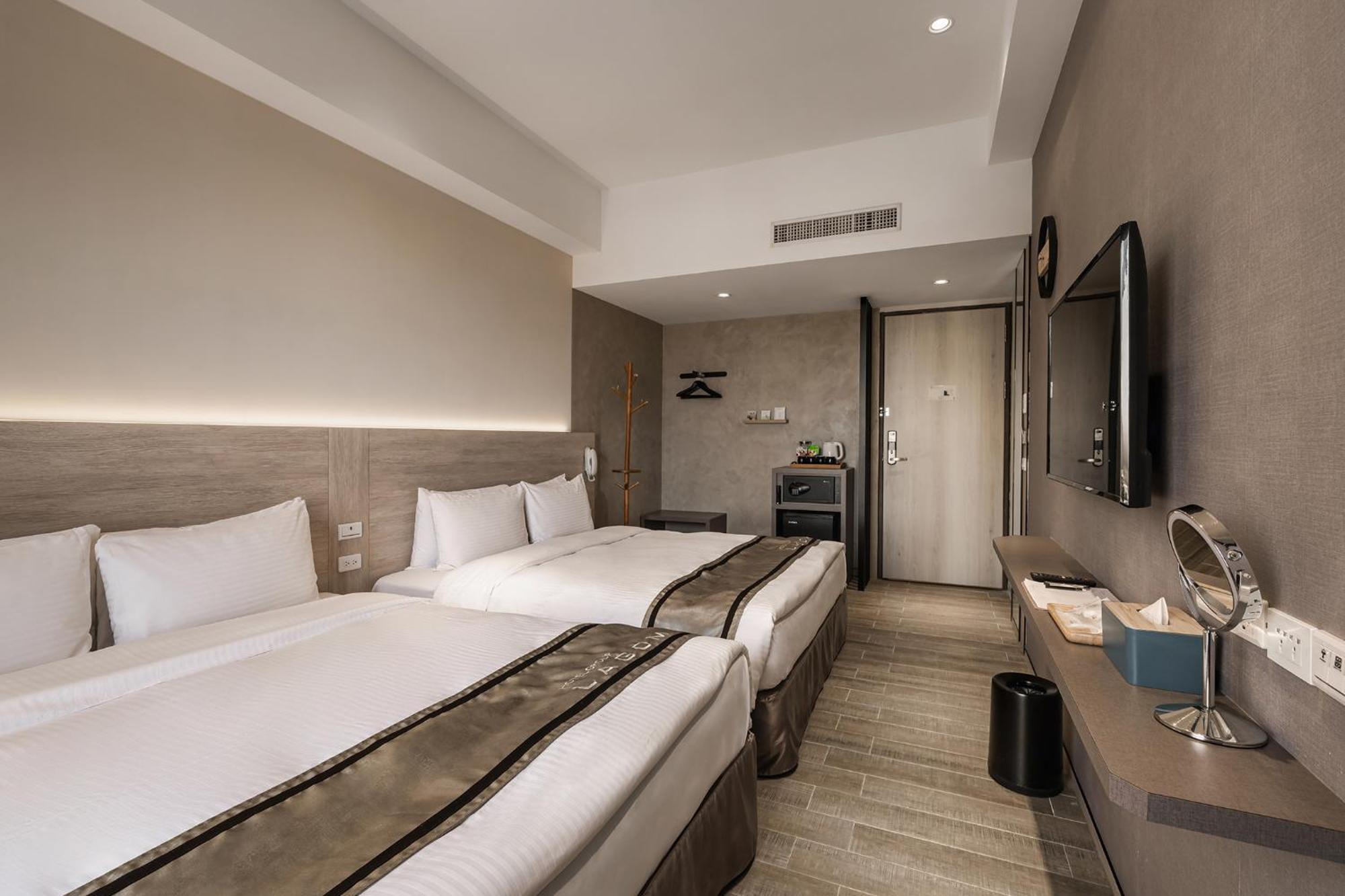 Hotel Yam Lagom Гаосюн Экстерьер фото
